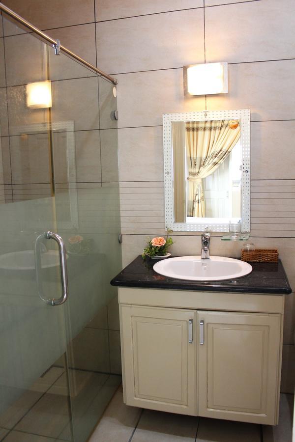 Hoang Gia Doc Let Hotel Ninh Hoa Exterior foto